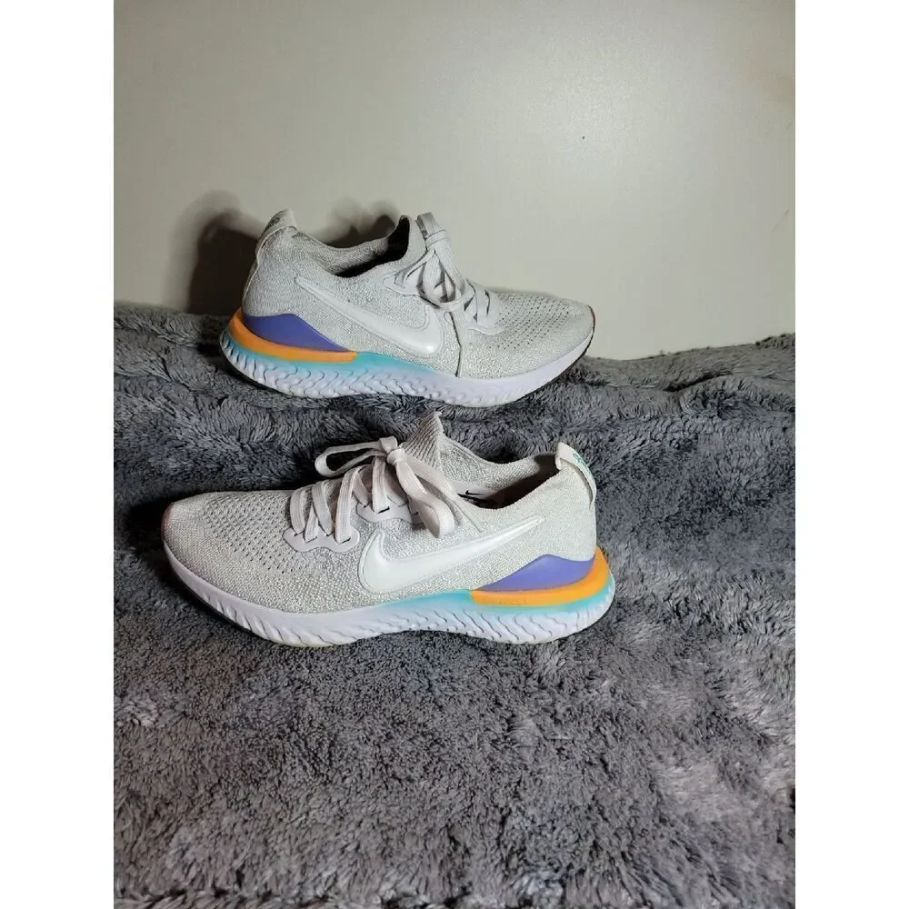 Nike Epic React Running Shoes 5.5